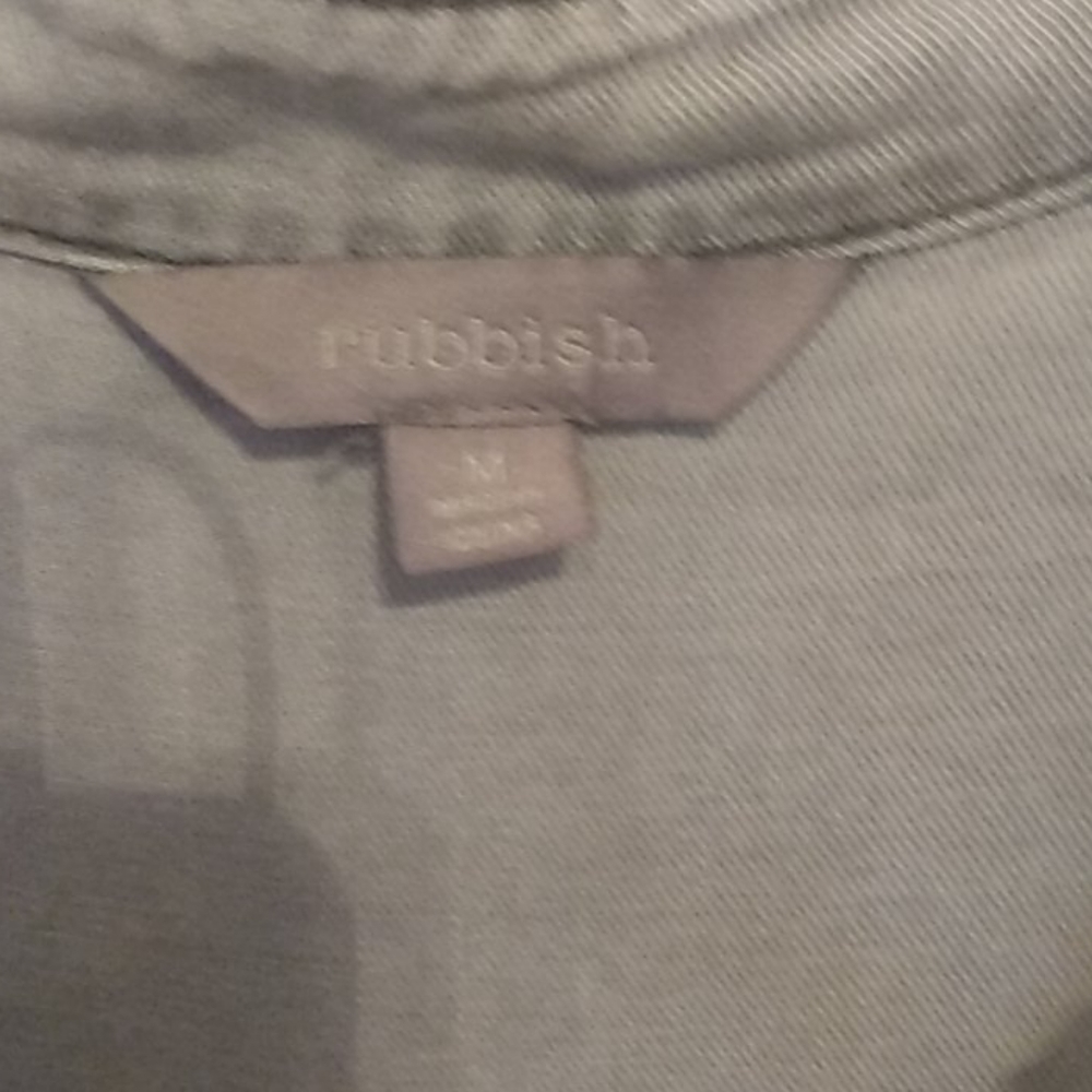 COPY - Rubbish grey distressed denim cold shoulder top. - Picture 3 of 4